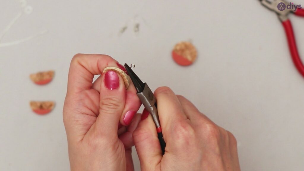 Diy wine cork earring (25)