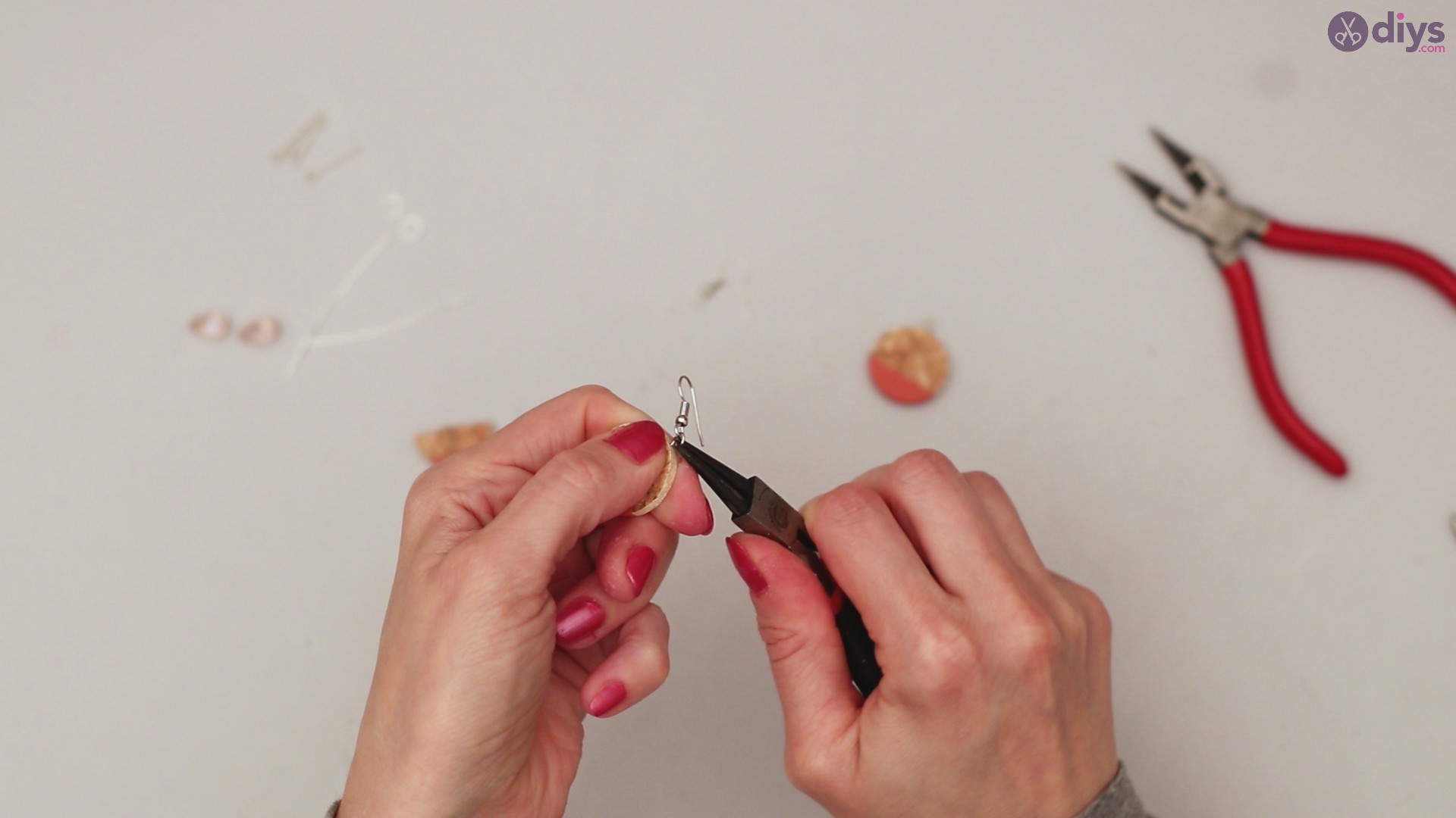 Diy wine cork earring (28)