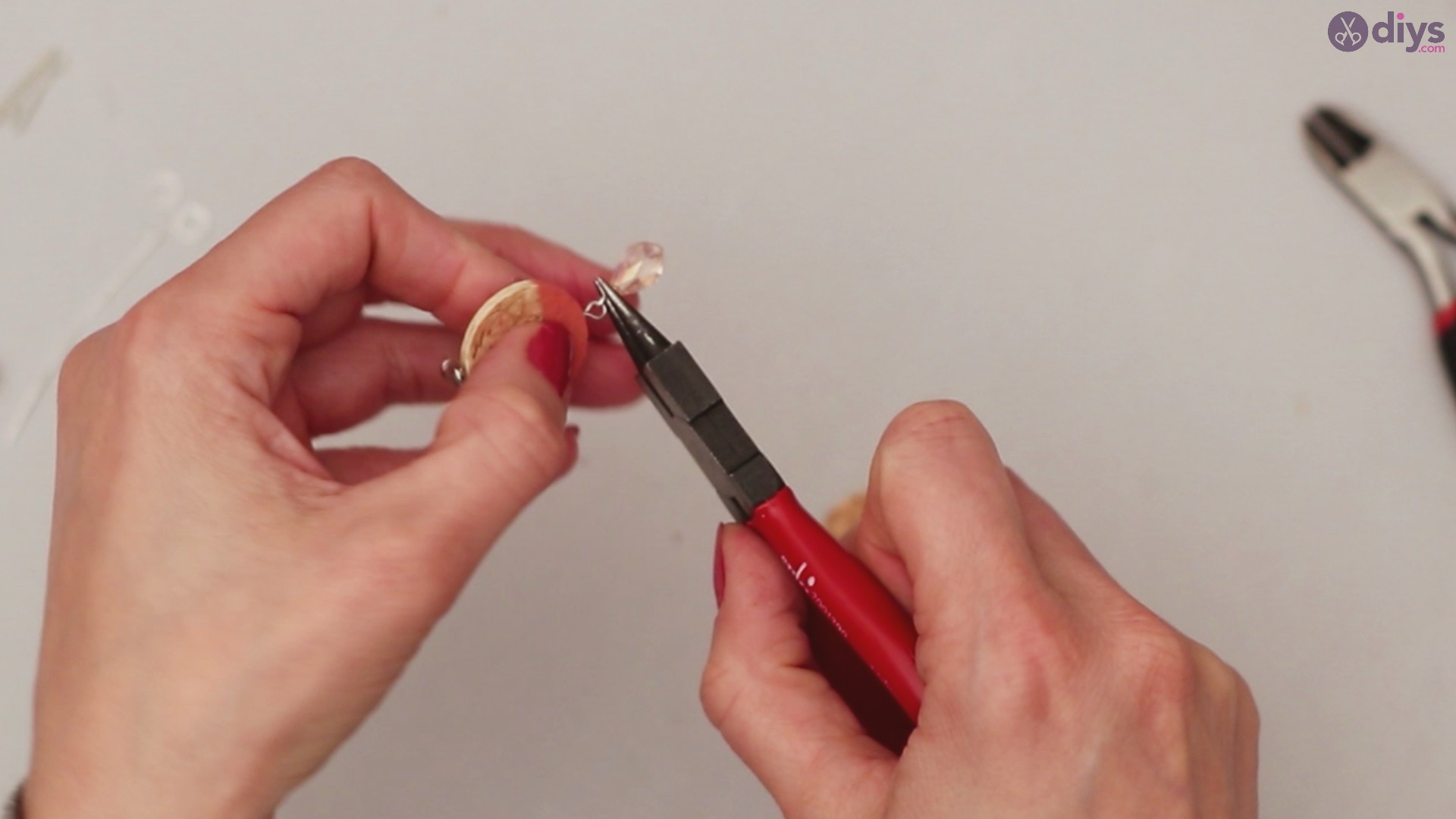 Diy wine cork earring (39)