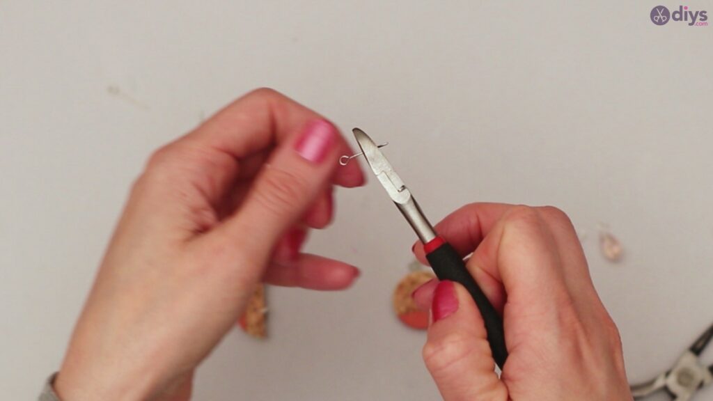 Diy wine cork earring (44)