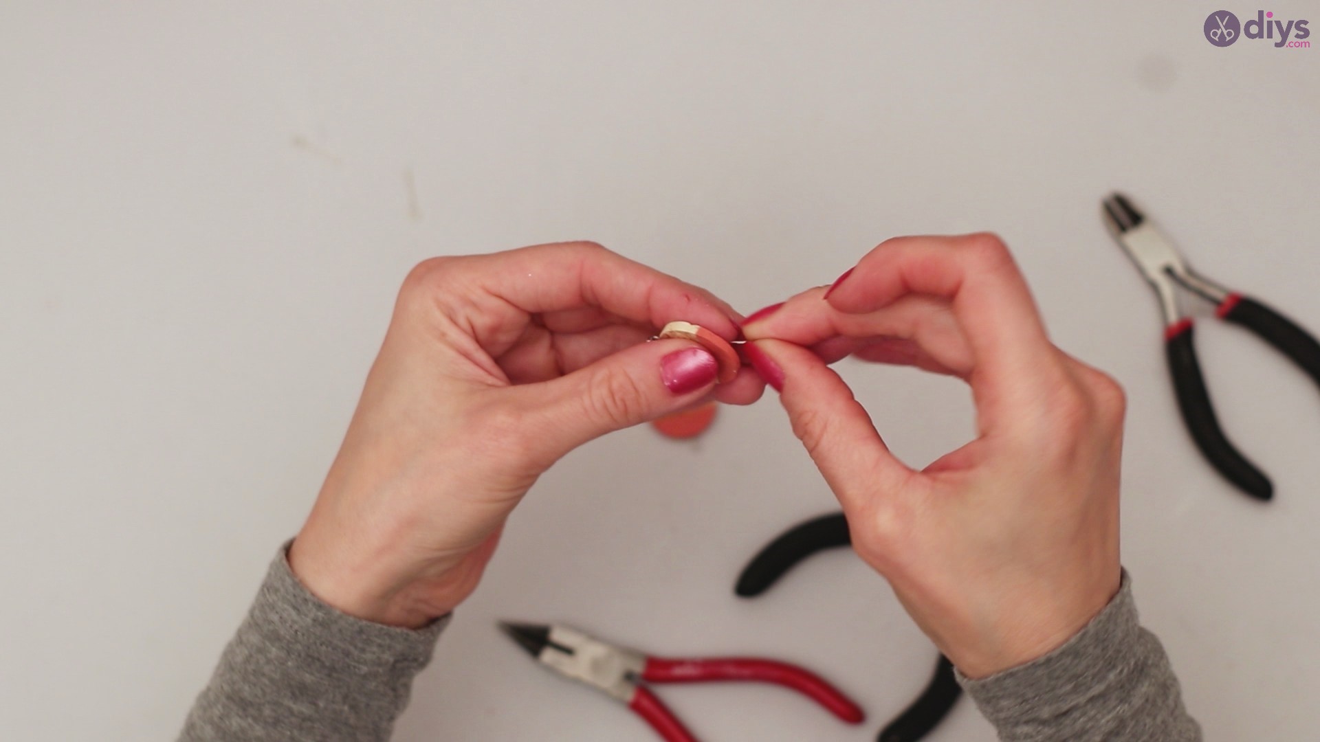 Diy wine cork earring (45)