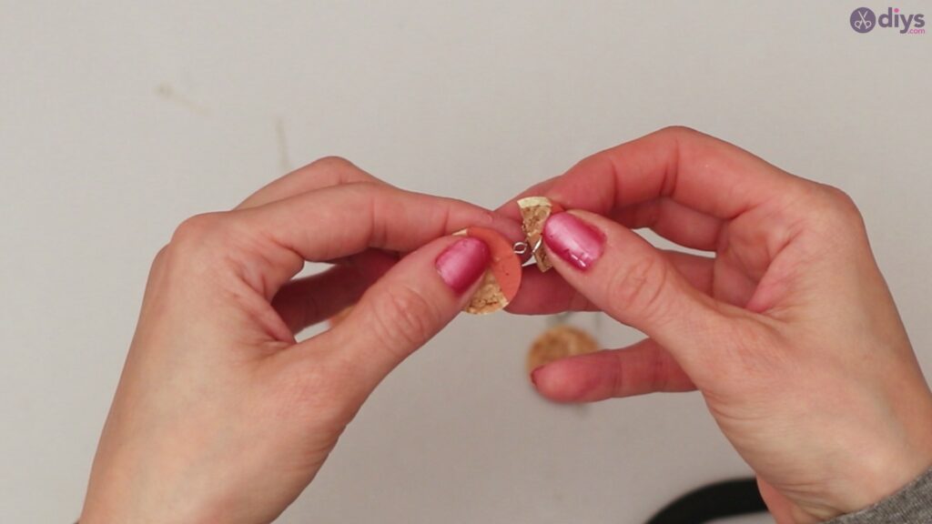 Diy wine cork earring (47)
