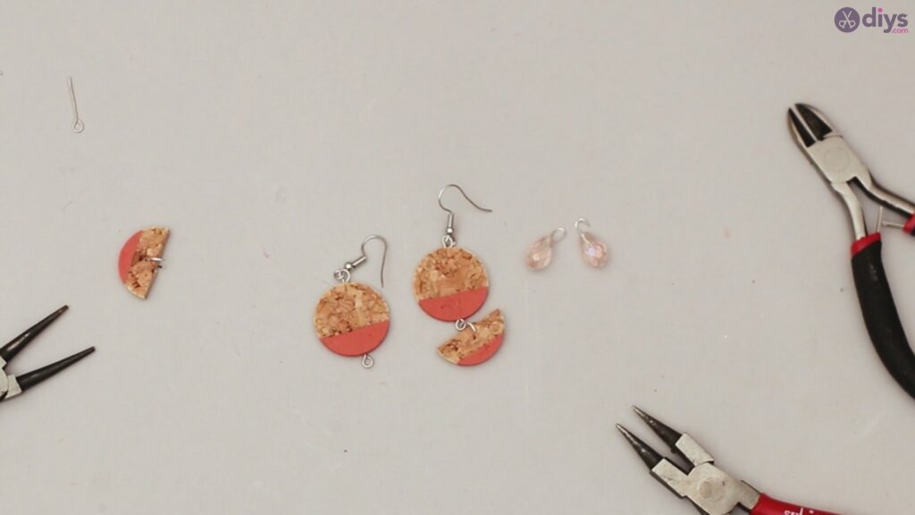 Diy wine cork earring (50)