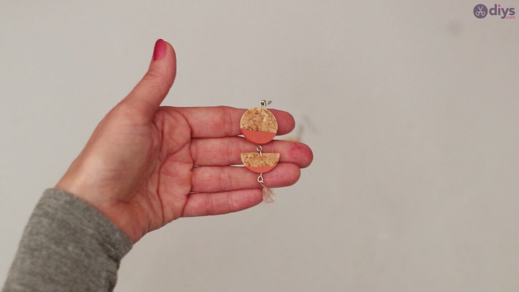 Diy wine cork earring (59)